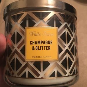 Bath and Body Works champagne & glitter candle
